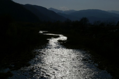 Il torrente Varaita in controluce
